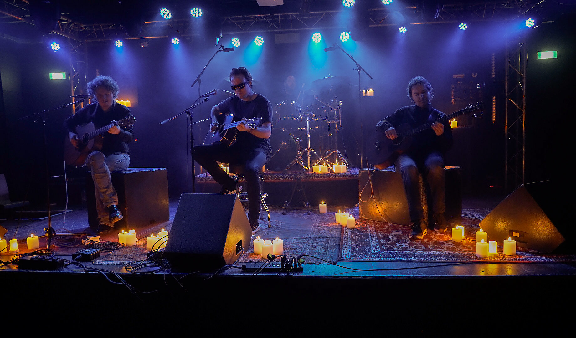 Double bill: Aberdeen - tribute to Nirvana en Alice in Chaines